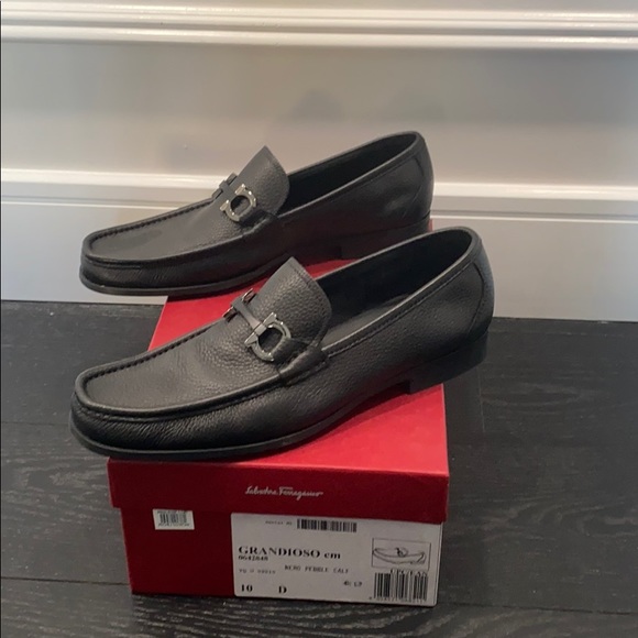 Salvatore Ferragamo Loafers - Picture 5 of 6